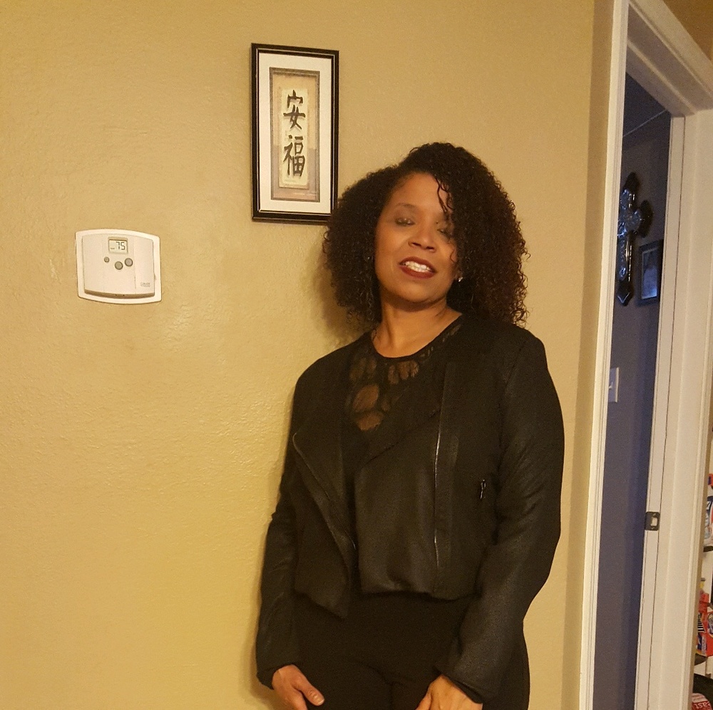 Meet your Posher, Charmaine